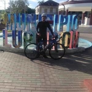 Meet your Posher, Marc